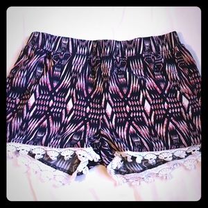 Patterned shorts